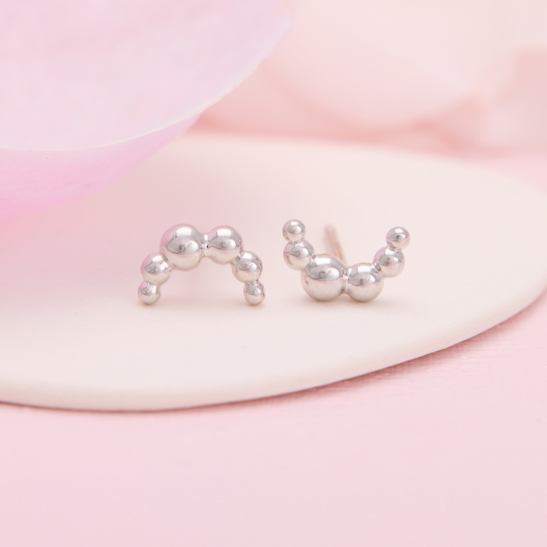 Asta ear studs
