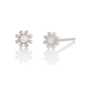 Emina ear studs, white, 4 mm