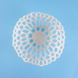 Lacetray in white porcelain